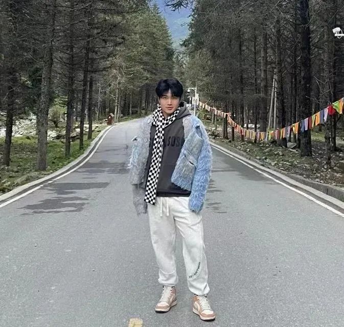 小文老师.jpg