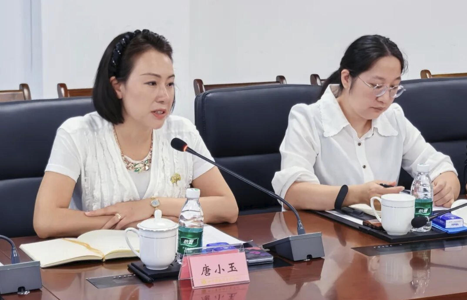 杨09262.jpg